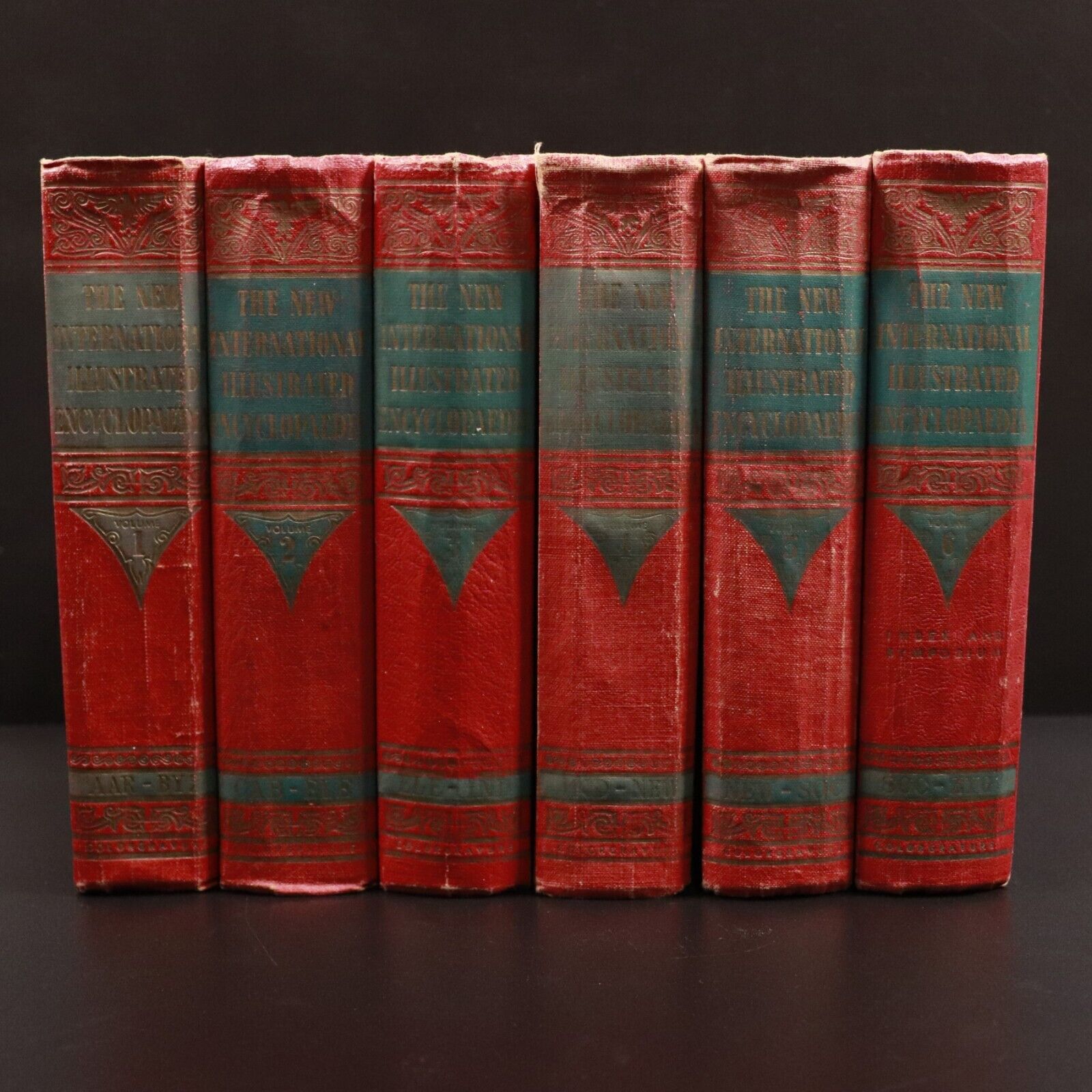 1954 6vol The New International Illustrated Encyclopaedia Reference Book Set