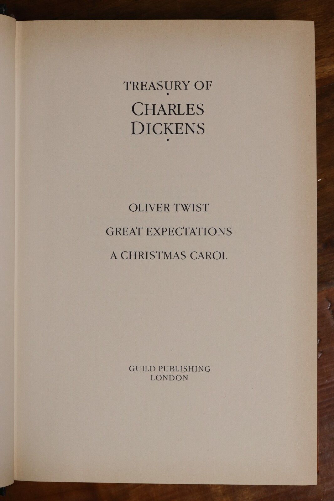 Treasury Of Charles Dickens - 1985 - Leather Bound Classic Literature Book