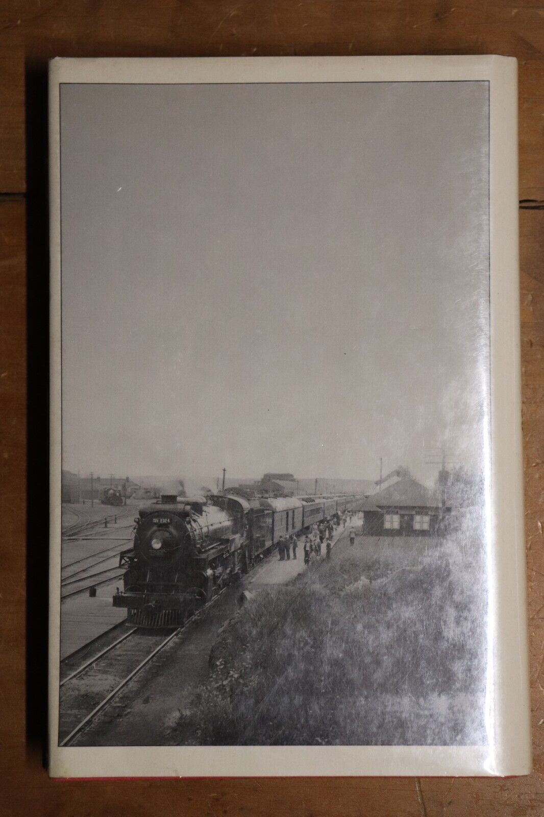 Railways of Canada by R Legget - 1987 - Canadian Railway History Book