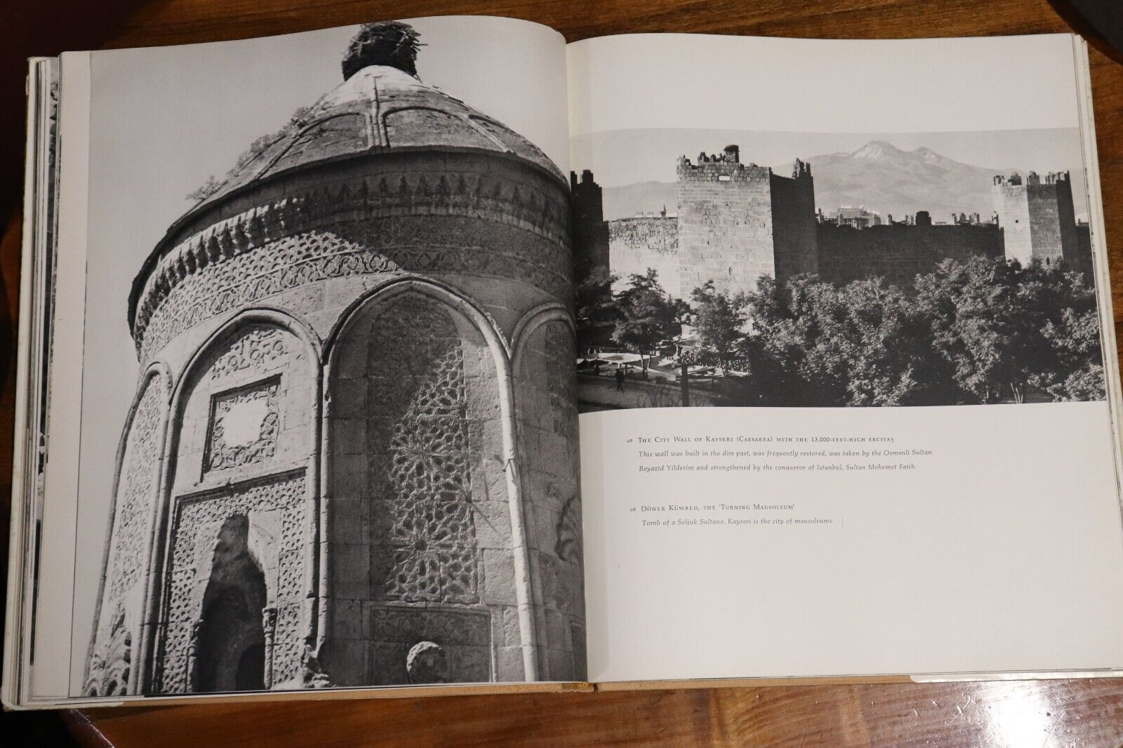 Asia Minor by Maxim Osward - 1957 - Vintage Asia Minor History Book