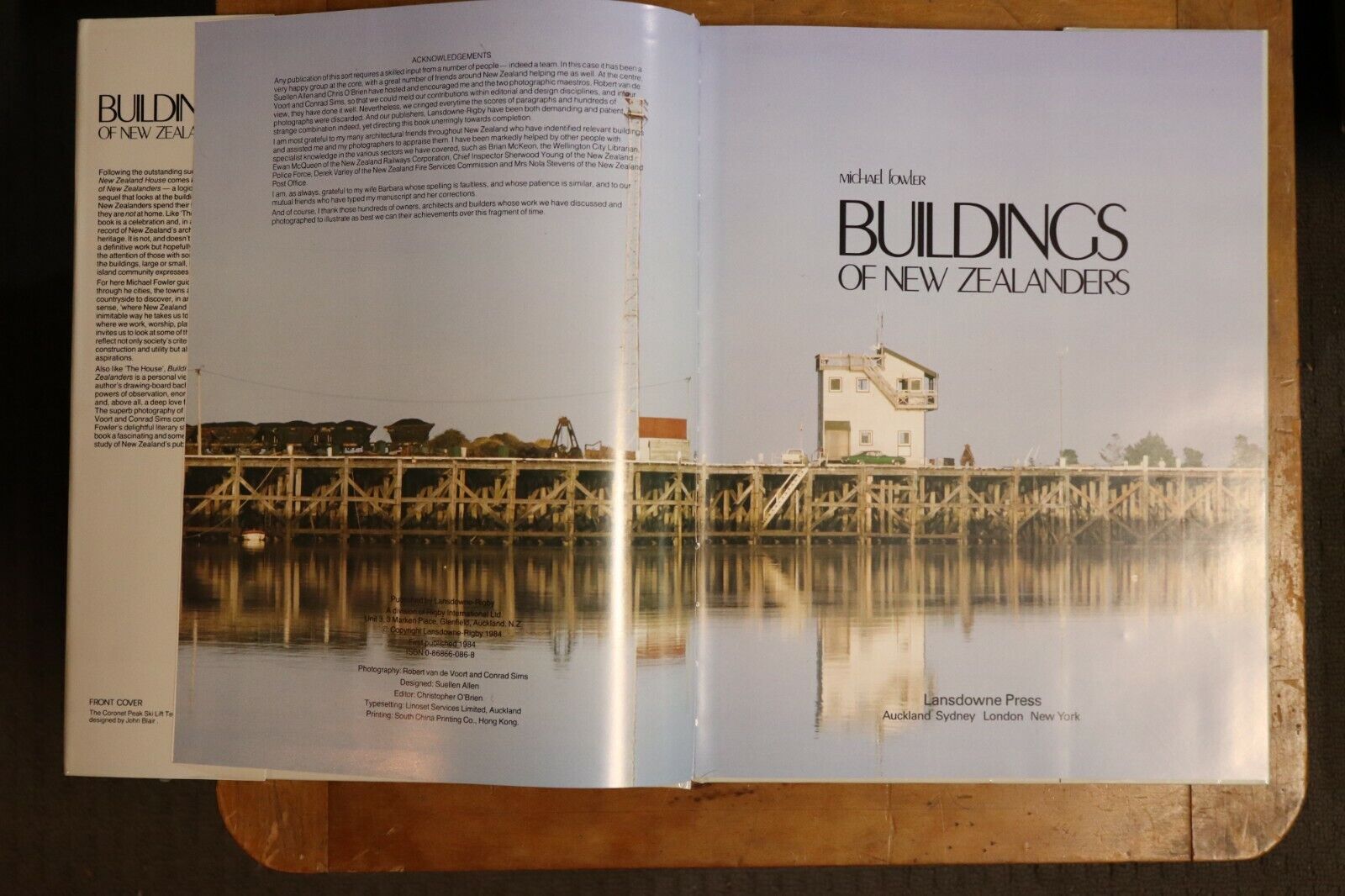 Buildings Of New Zealanders - 1984 - Architecture Book - 0