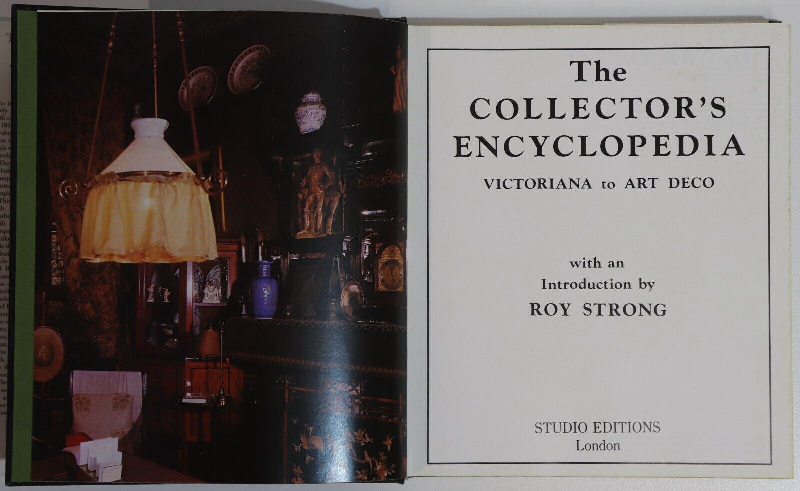The Collectors Encyclopedia - 1990 - Antique & Collectible Reference Book - 0