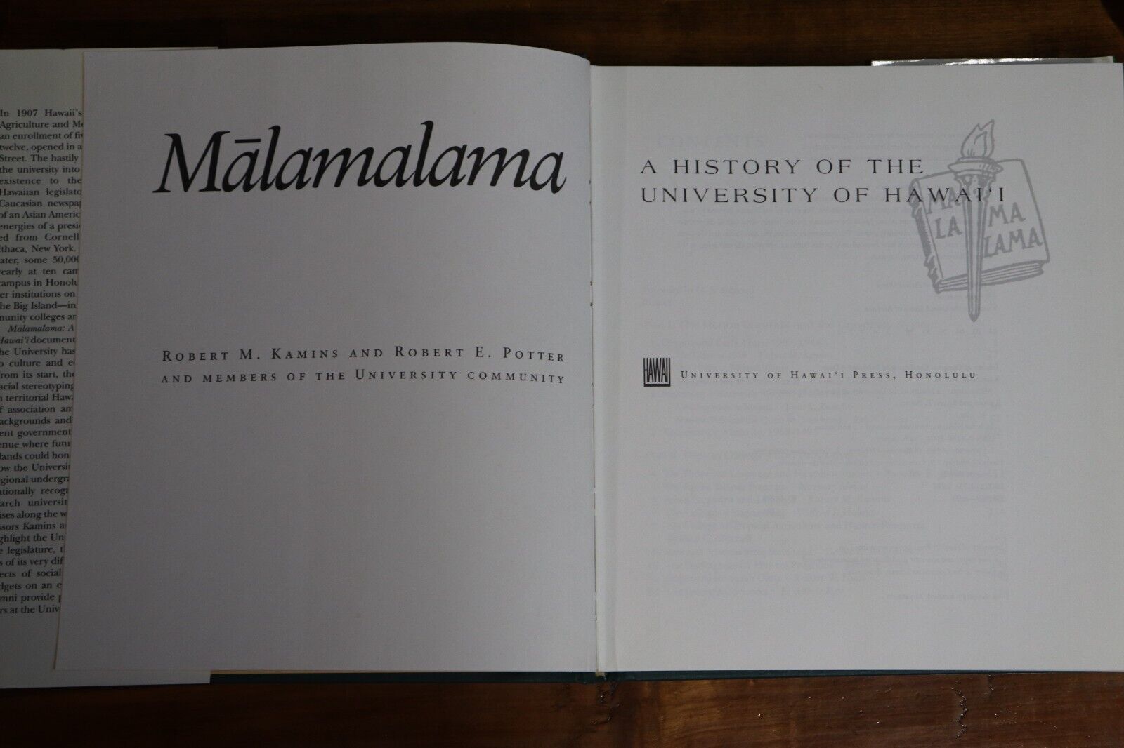 Malamalama: History Of University Of Hawaii - 1998 - American History Book
