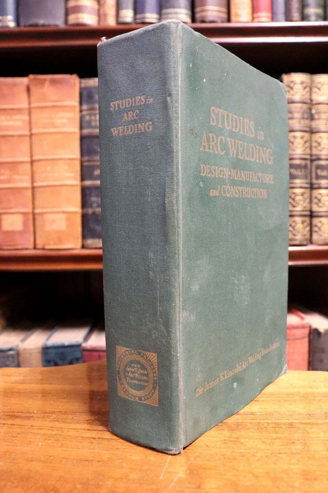 Studies In Arc Welding - 1945 - Technical Reference Book