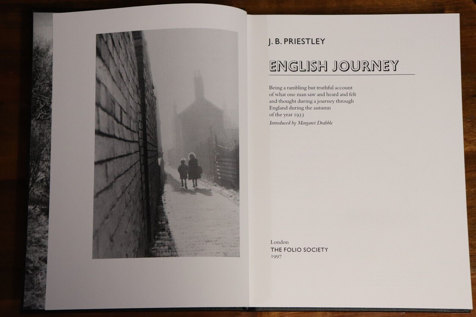 English Journey by JB Priestley - 2001 - Folio Society - British History Book